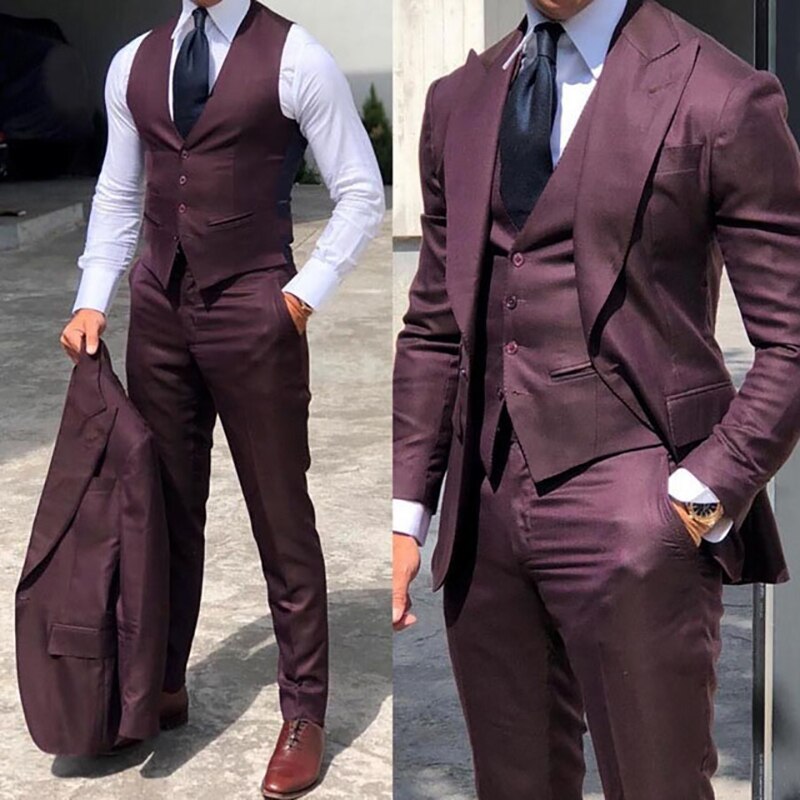 Newest Brown Classic Men Suit 3 Pieces Tuxedo Peak Lapel Groom Wedding Suits Set Burgundy Men Business Blazer Jacket Pants Vest
