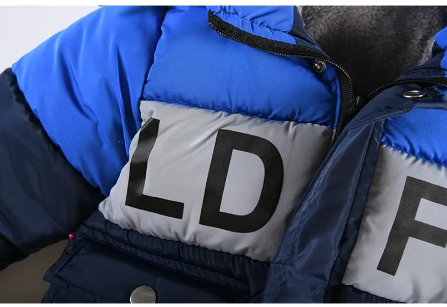 Outdoor Jacket For Boys Winter Hooded Zipper Outerwear Casual Baby Boys Velvet Thick Warm Coats Kids Clothing Fur Collar Parka